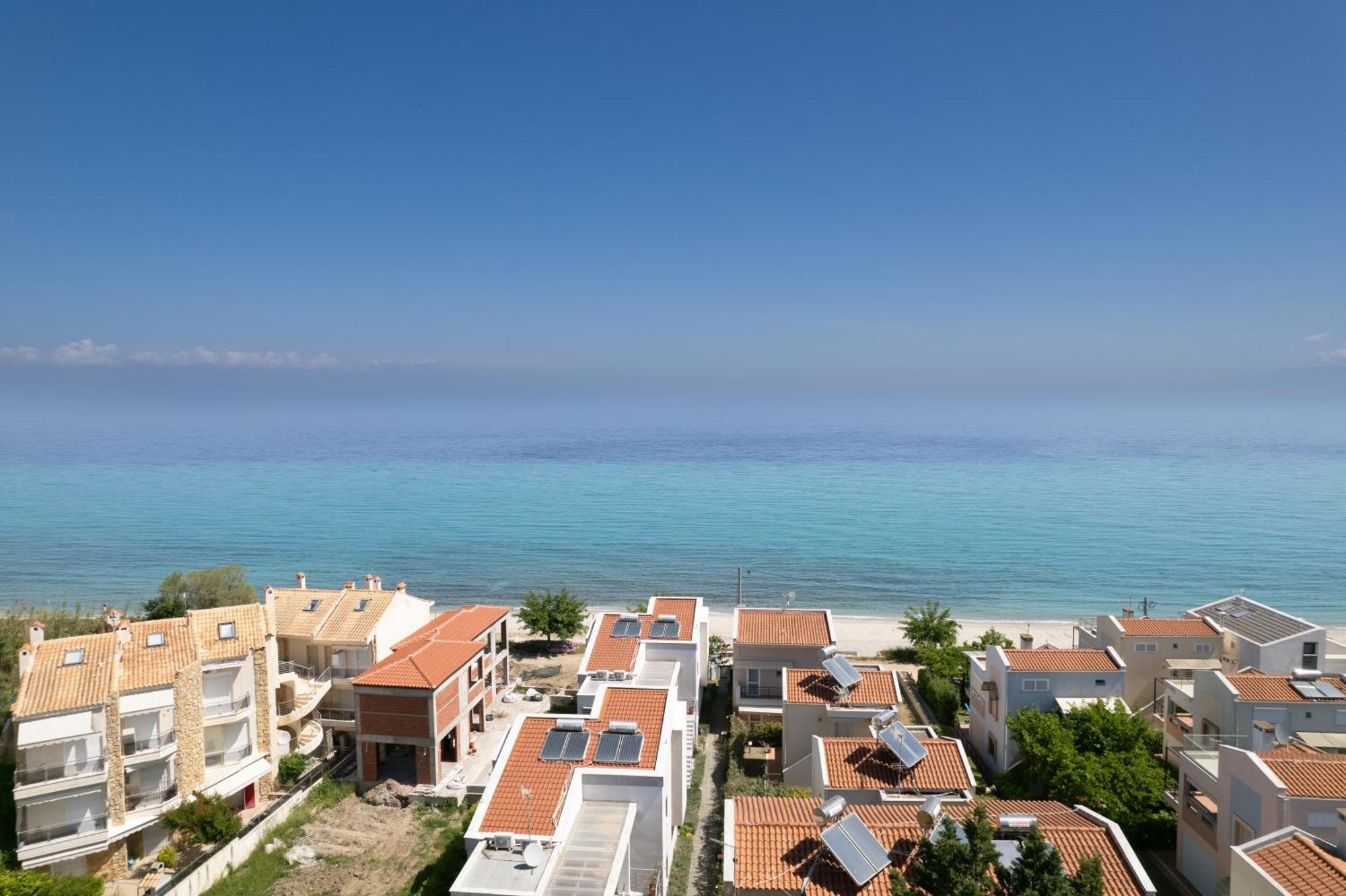 Cavo Blue Coastal Living Apartment Полихроно Екстериор снимка